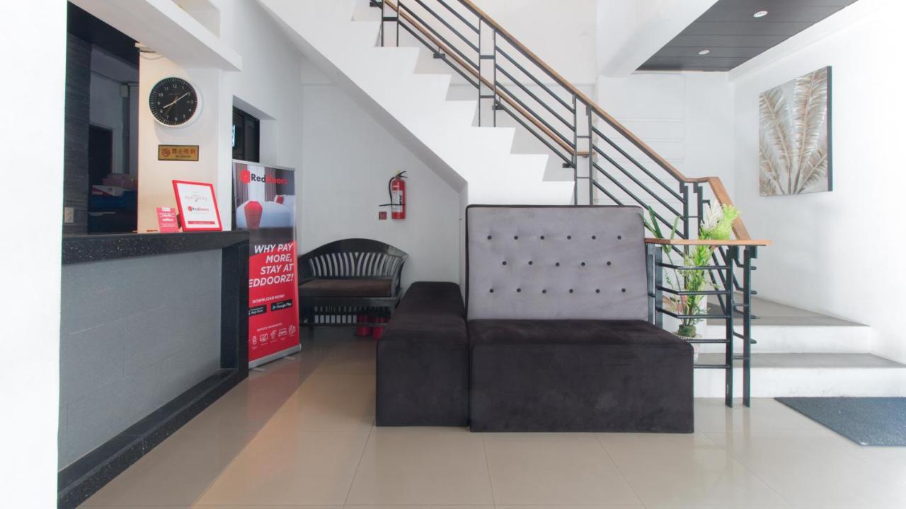 Westgate Hotel Laoag Extérieur photo